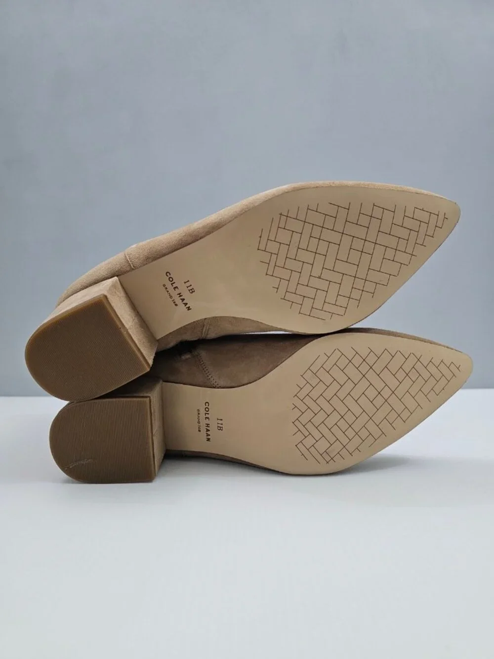 Cole Haan Elyse Ankle Boot Womens 11 Tan Suede Block Heel Pointed Toe Minimal